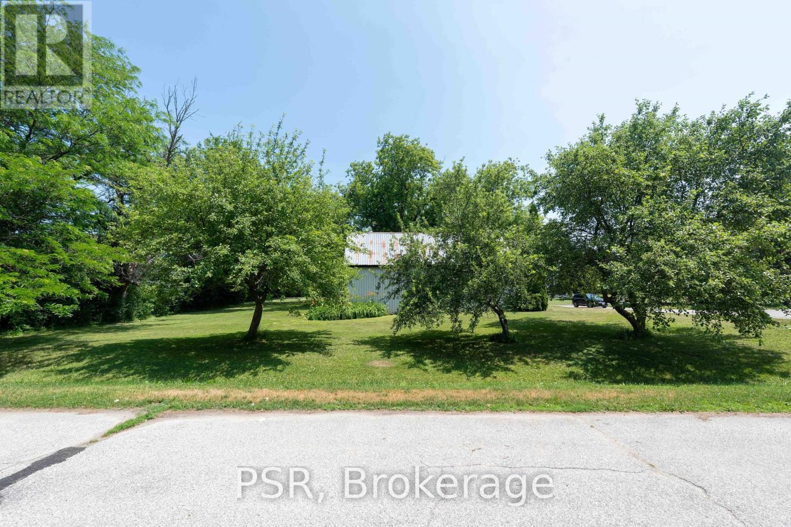 10 Kingscross Drive, King, Ontario  L7B 1E5 - Photo 12 - N12433167