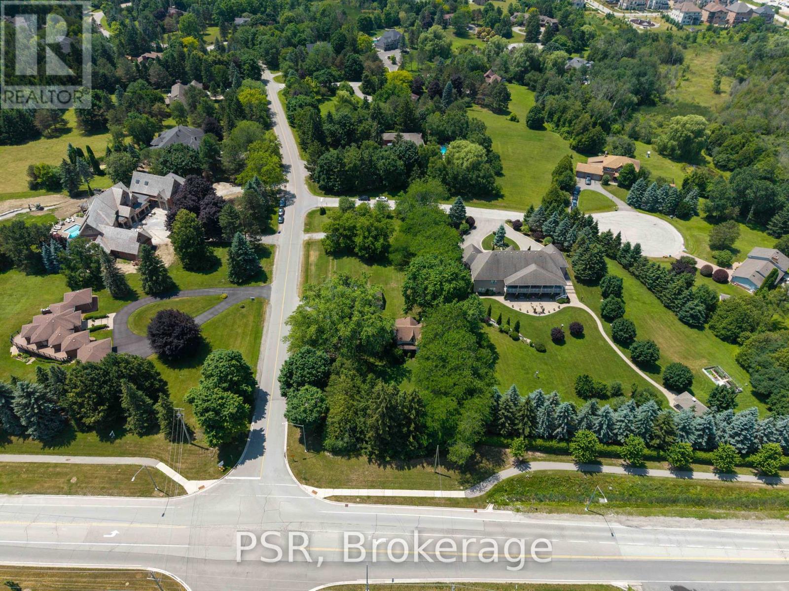 10 Kingscross Drive, King, Ontario  L7B 1E5 - Photo 24 - N12433167