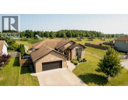 3 SARA BOULEVARD, Cottam, Ontario