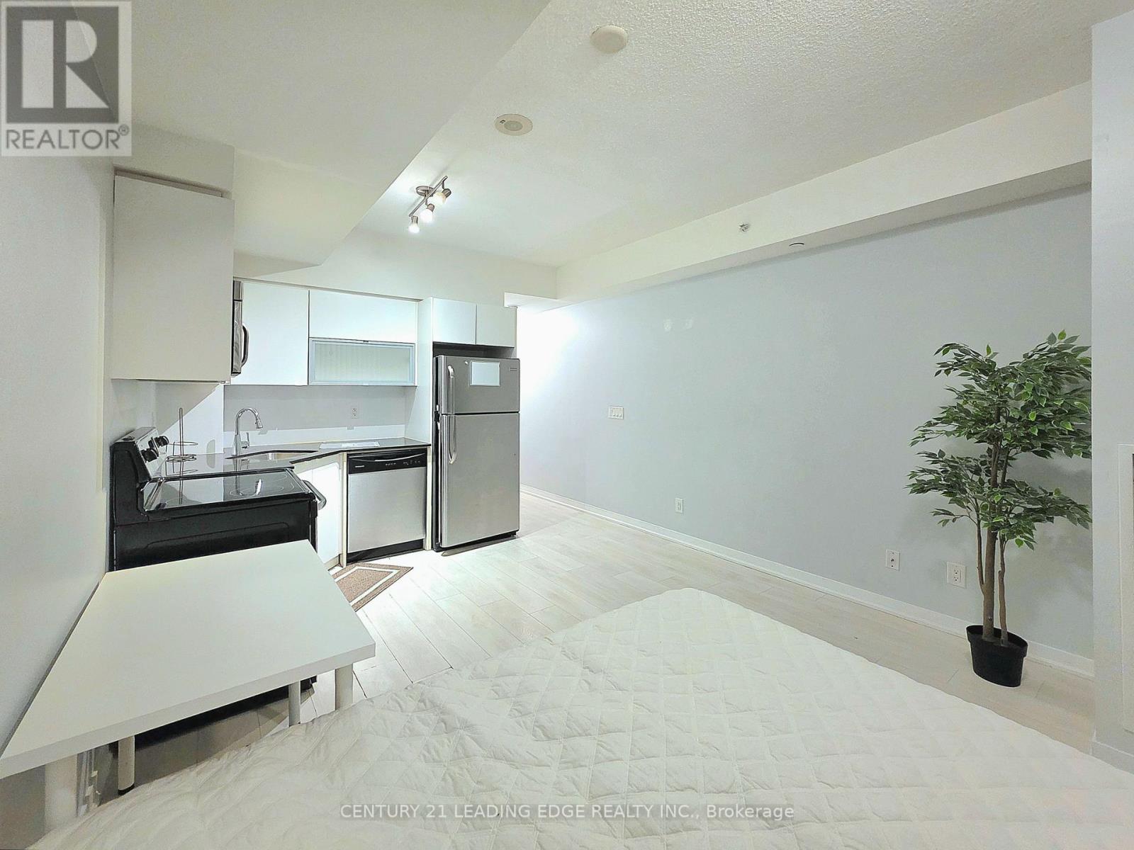 1303 - 150 East Liberty Street, Toronto, Ontario  M6K 3R5 - Photo 21 - C12436531