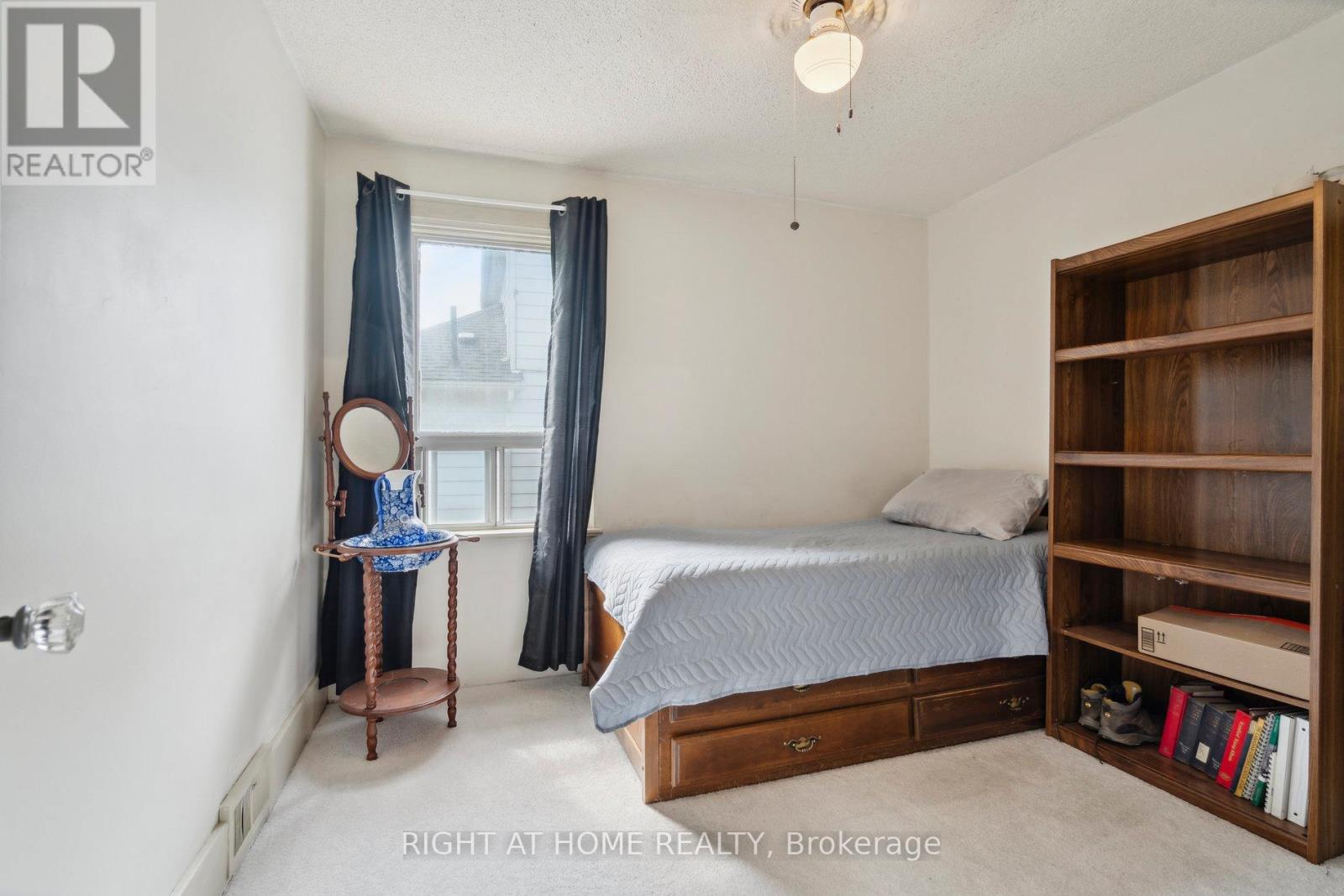 51 Frederick Street S, Halton Hills, Ontario  L7J 2B9 - Photo 13 - W12430463