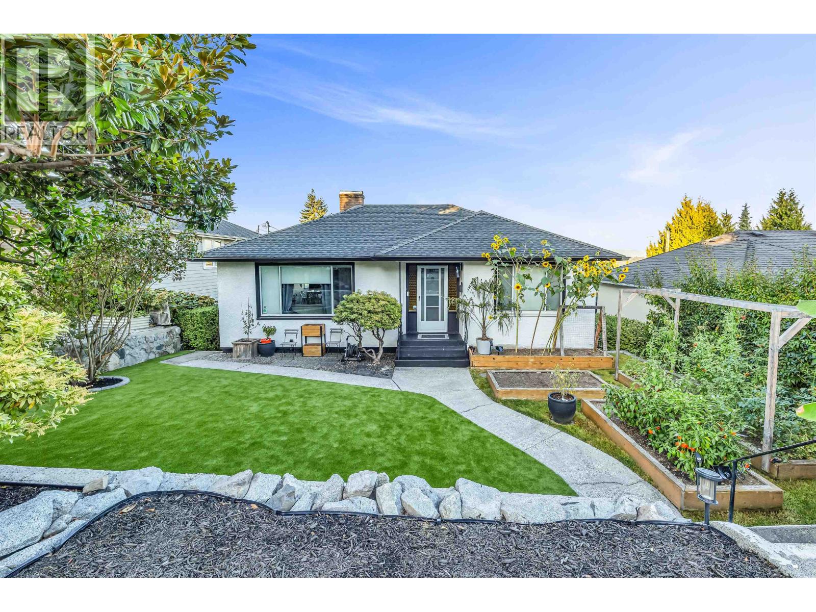831 Surrey Street, New Westminster, British Columbia  V3L 4W3 - Photo 39 - R3053747