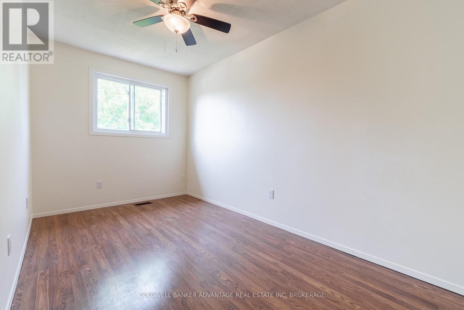 8 - 102 Silvan Drive, Welland (N. Welland), Ontario  L3C 6C3 - Photo 19 - X12436990