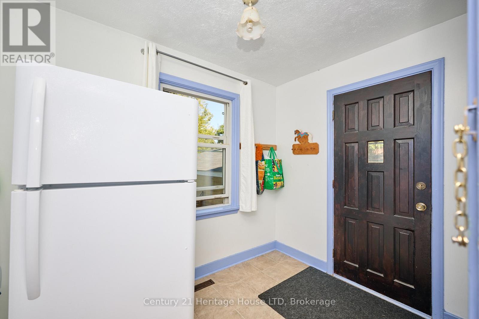 6281 Burdette Drive, Niagara Falls (Morrison), Ontario  L2E 5H1 - Photo 19 - X12436995