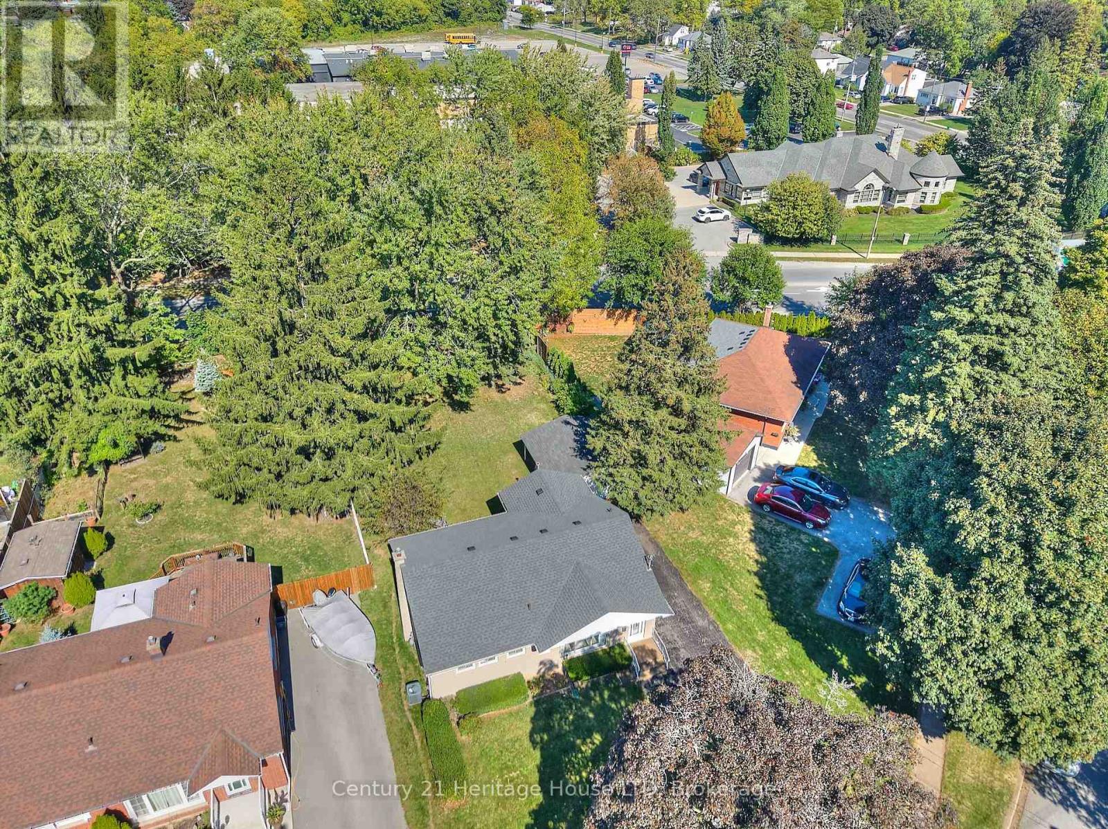 6281 Burdette Drive, Niagara Falls (Morrison), Ontario  L2E 5H1 - Photo 28 - X12436995