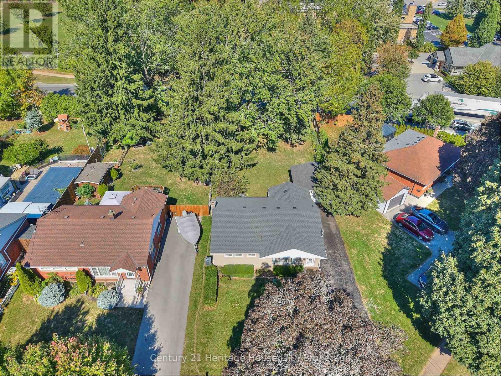 6281 Burdette Drive, Niagara Falls (Morrison), Ontario  L2E 5H1 - Photo 29 - X12436995