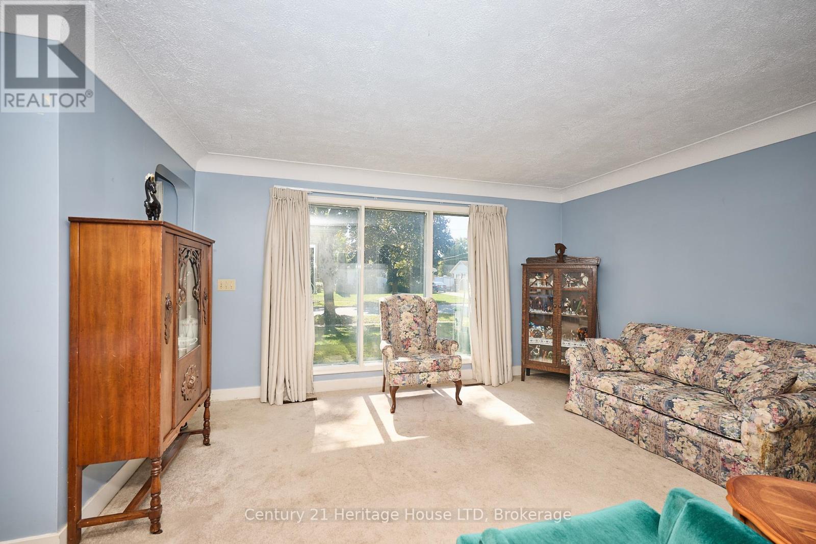 6281 Burdette Drive, Niagara Falls (Morrison), Ontario  L2E 5H1 - Photo 5 - X12436995