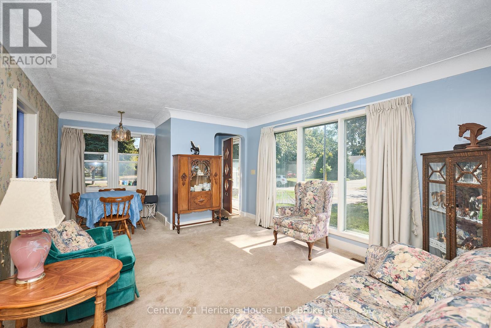 6281 Burdette Drive, Niagara Falls (Morrison), Ontario  L2E 5H1 - Photo 7 - X12436995