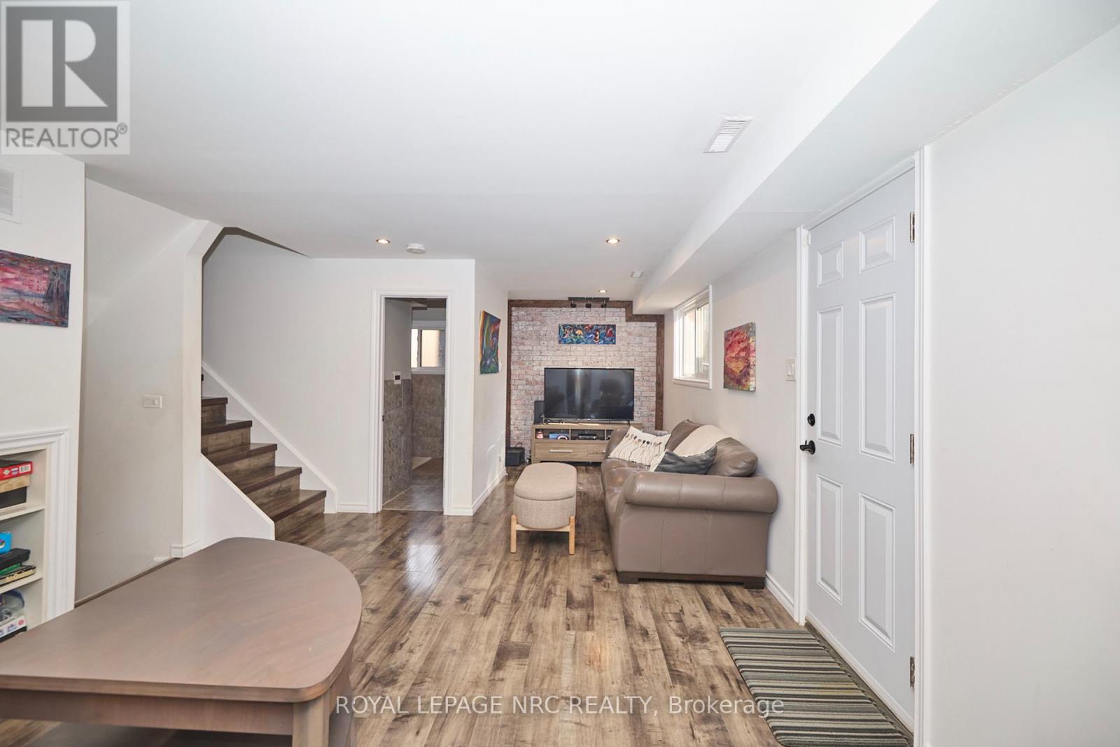 28 Ramsey Street E, St. Catharines (Lakeport), Ontario  L2N 2K1 - Photo 15 - X12437028