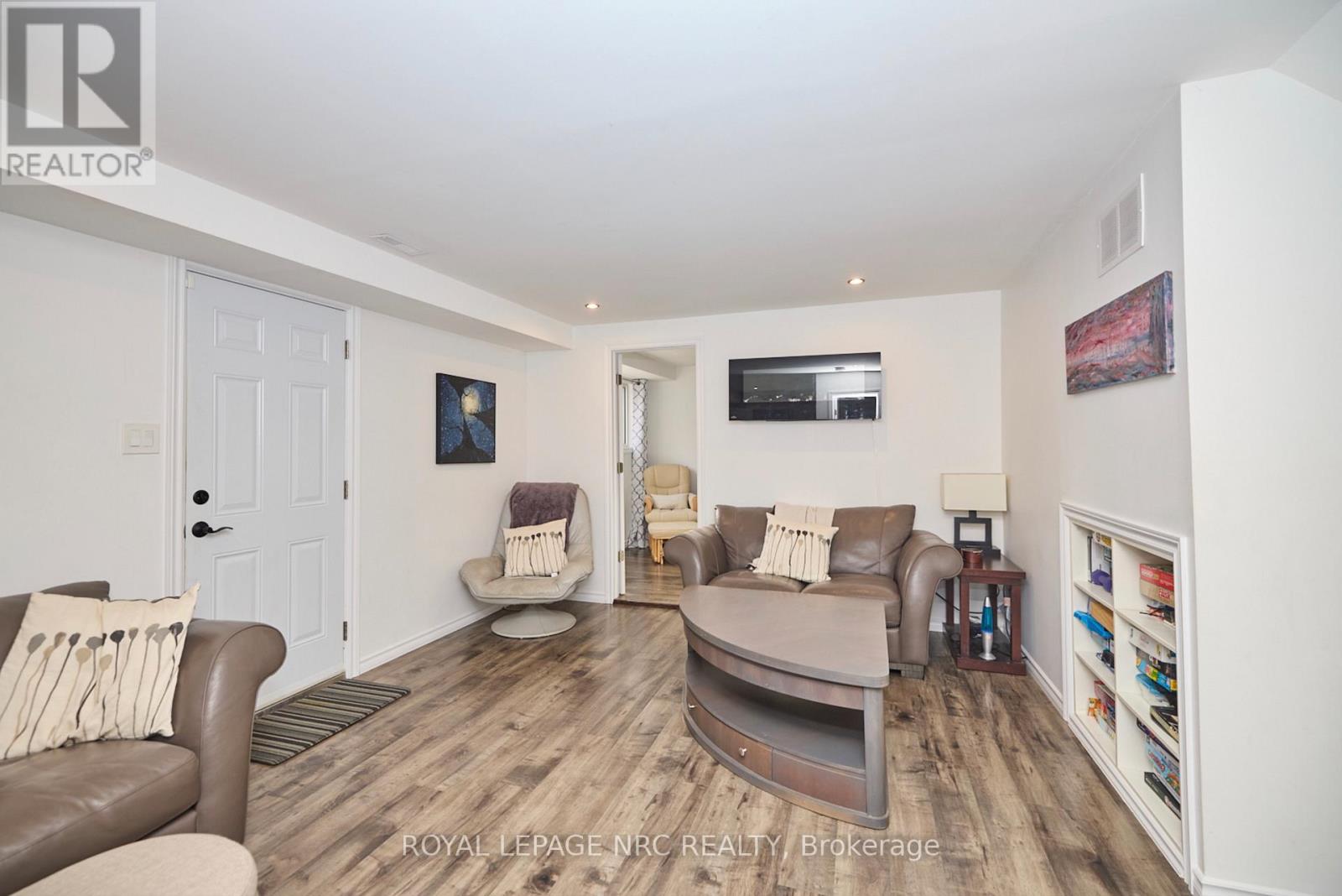 28 Ramsey Street E, St. Catharines (Lakeport), Ontario  L2N 2K1 - Photo 16 - X12437028