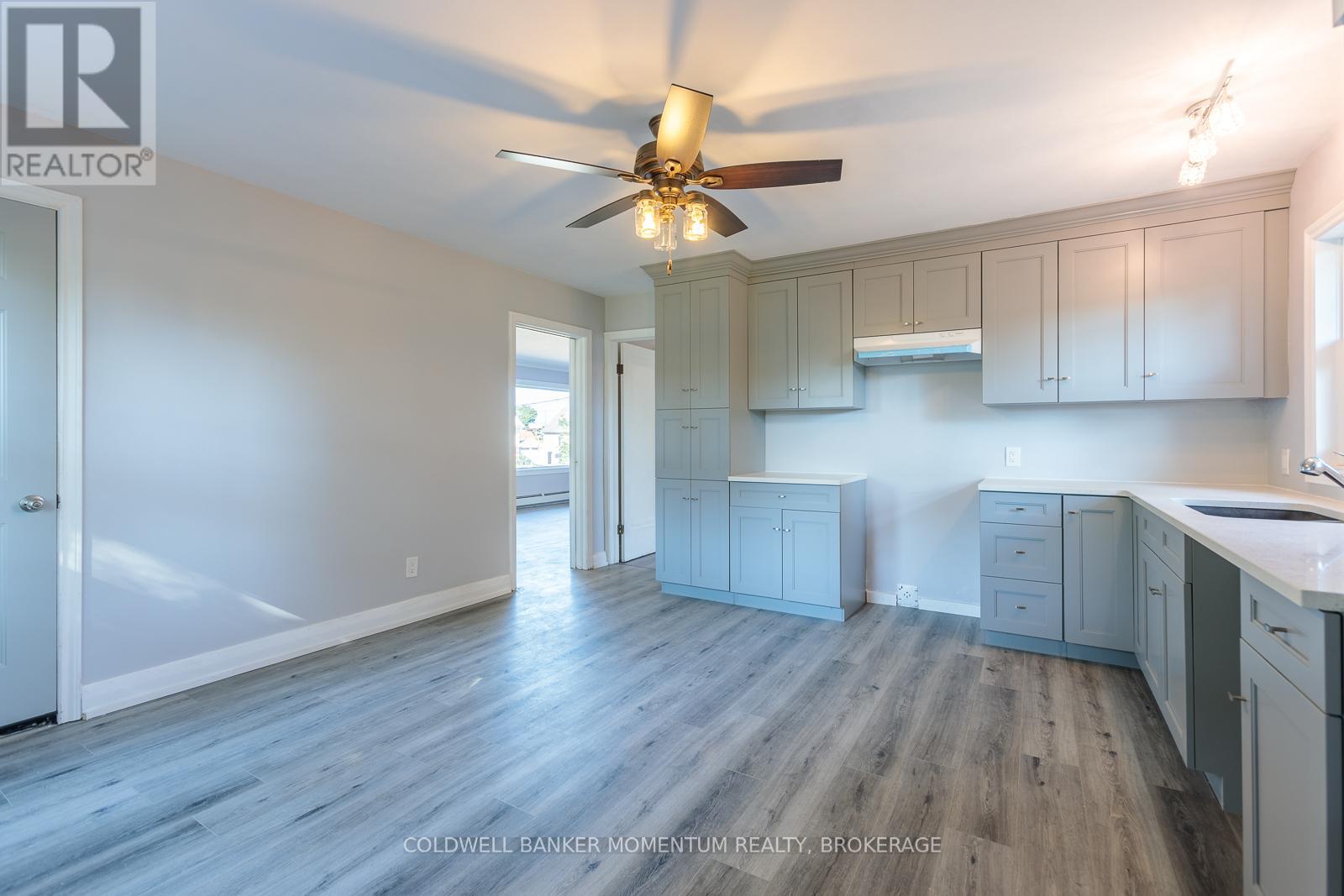 2 Foley Crescent, Thorold (Thorold Downtown), Ontario  L2V 2K8 - Photo 11 - X12437085