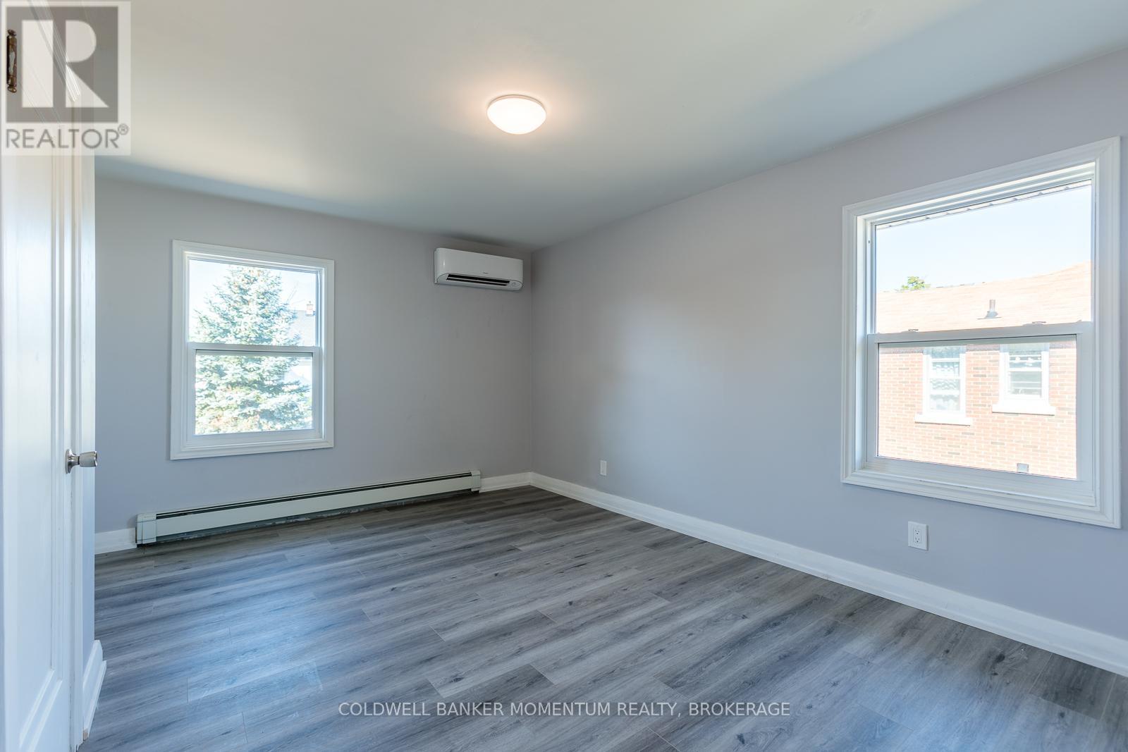 2 Foley Crescent, Thorold (Thorold Downtown), Ontario  L2V 2K8 - Photo 17 - X12437085