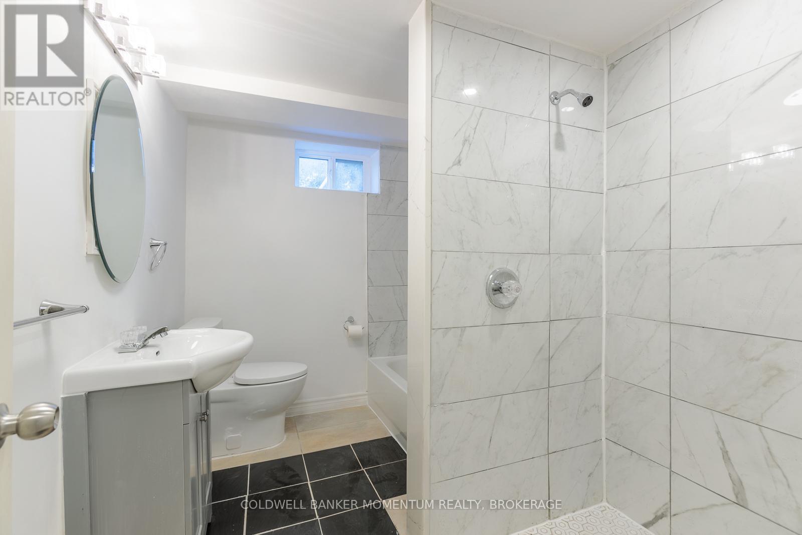 2 Foley Crescent, Thorold (Thorold Downtown), Ontario  L2V 2K8 - Photo 26 - X12437085