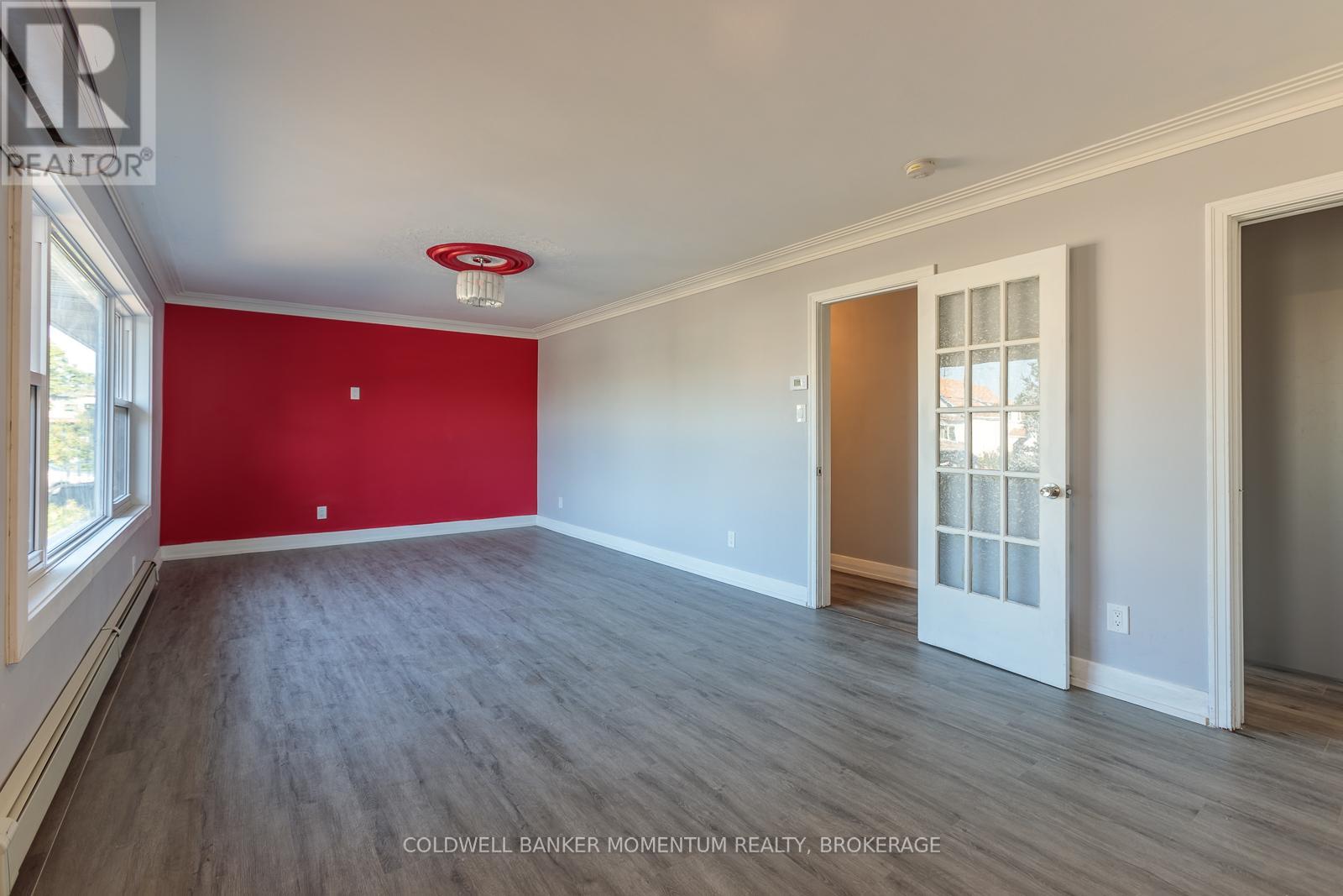 2 Foley Crescent, Thorold (Thorold Downtown), Ontario  L2V 2K8 - Photo 5 - X12437085