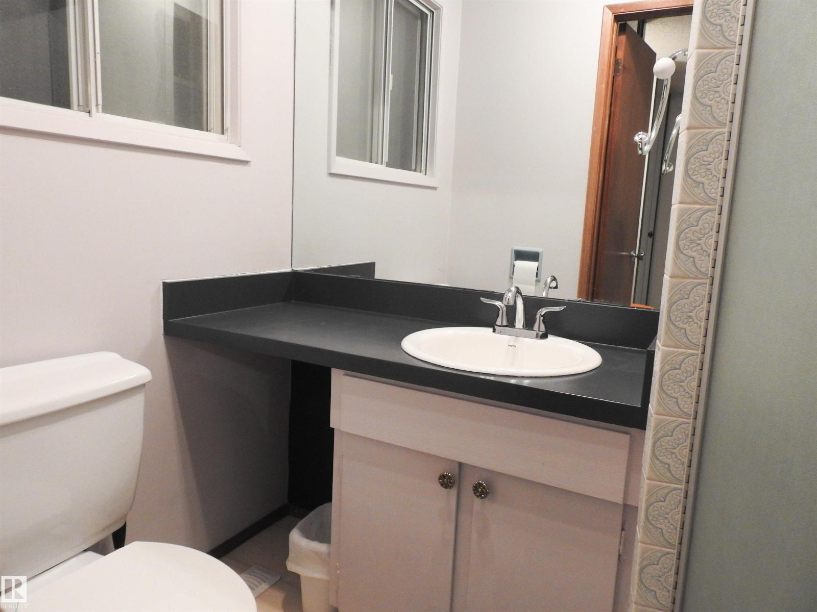768 Lee Ridge Rd Nw, Edmonton, Alberta  T6K 0P7 - Photo 22 - E4456058