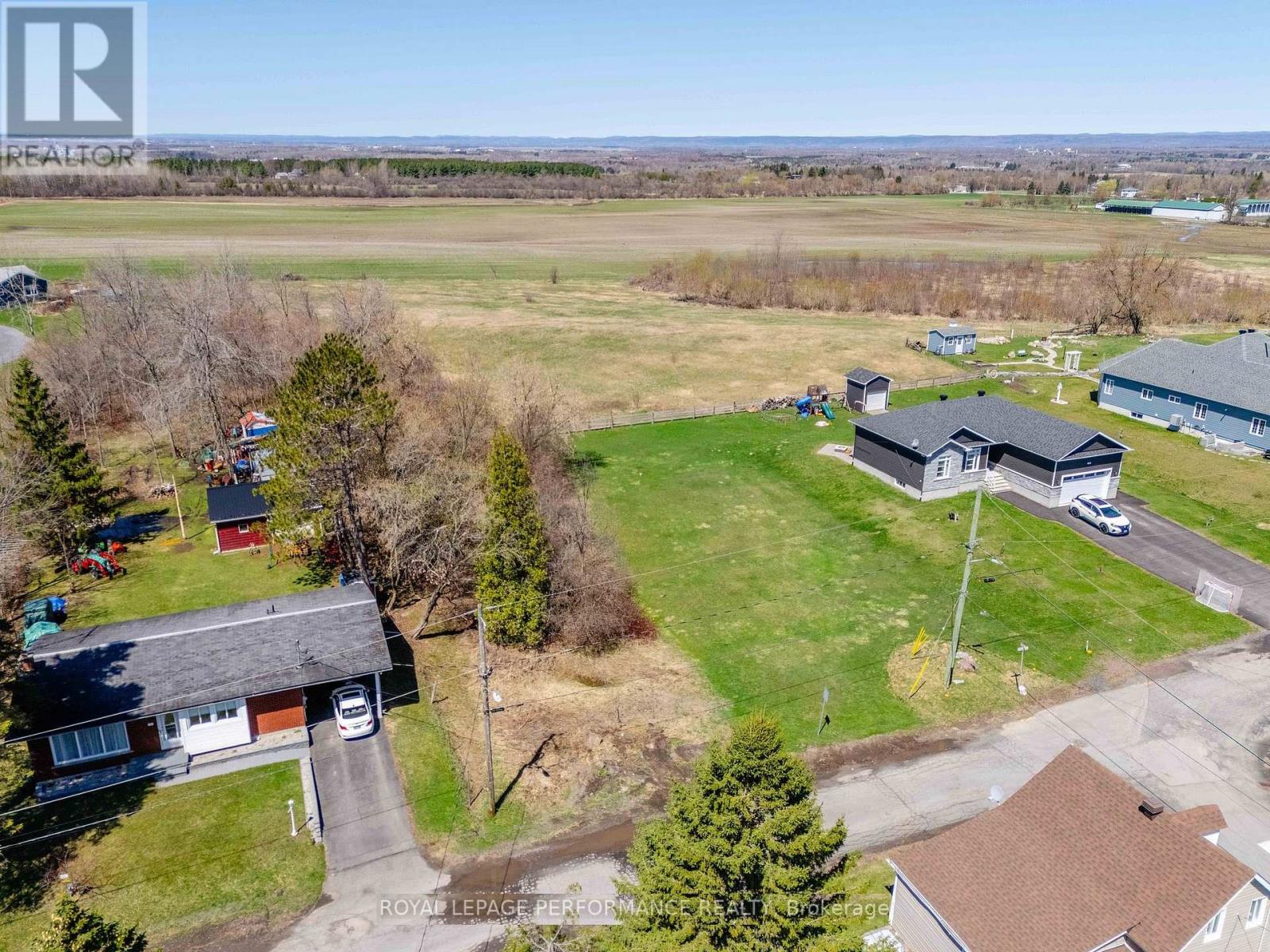 Lot Pendleton Street, Champlain, Ontario  K0B 1R0 - Photo 4 - X12435768