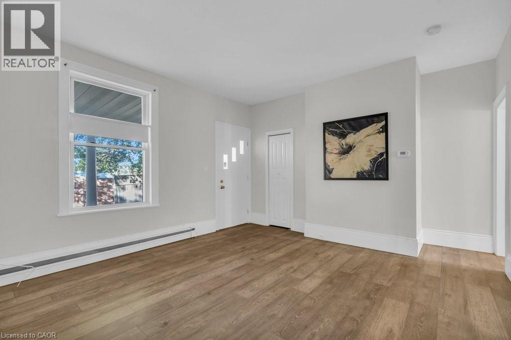 31 Bruce Street, Cambridge, Ontario  N1R 2E1 - Photo 17 - 40774282