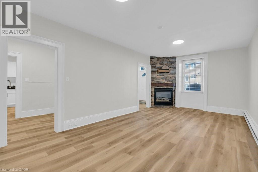 31 Bruce Street, Cambridge, Ontario  N1R 2E1 - Photo 7 - 40774282