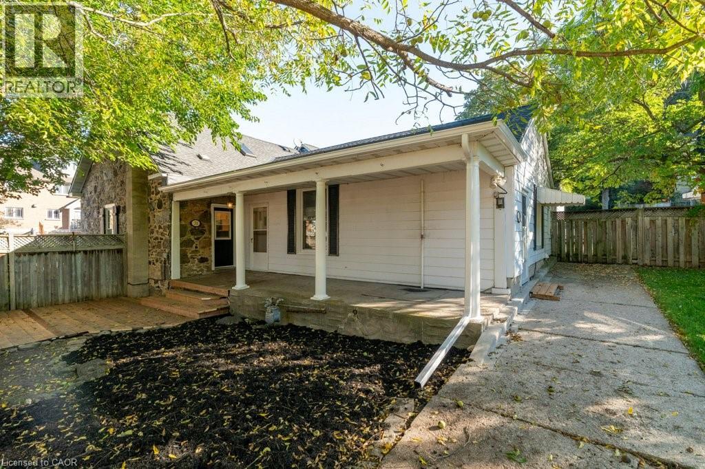 31 Bruce Street, Cambridge, Ontario  N1R 2E1 - Photo 4 - 40774282
