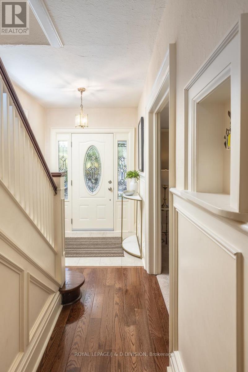 193 Glenview Avenue, Toronto, Ontario  M4R 1R4 - Photo 2 - C12436722