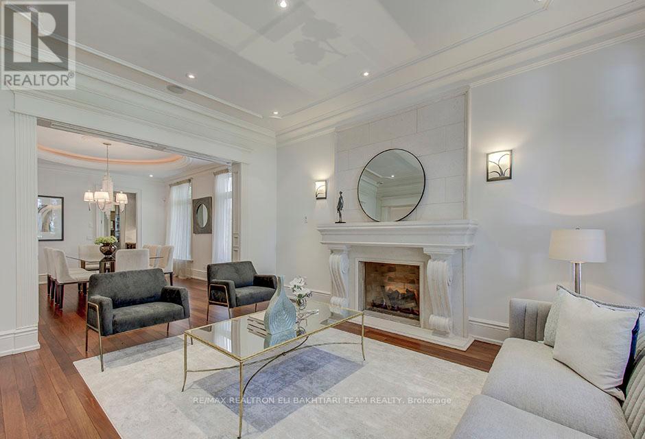 53 York Road, Toronto, Ontario  M2L 1H7 - Photo 10 - C12436723