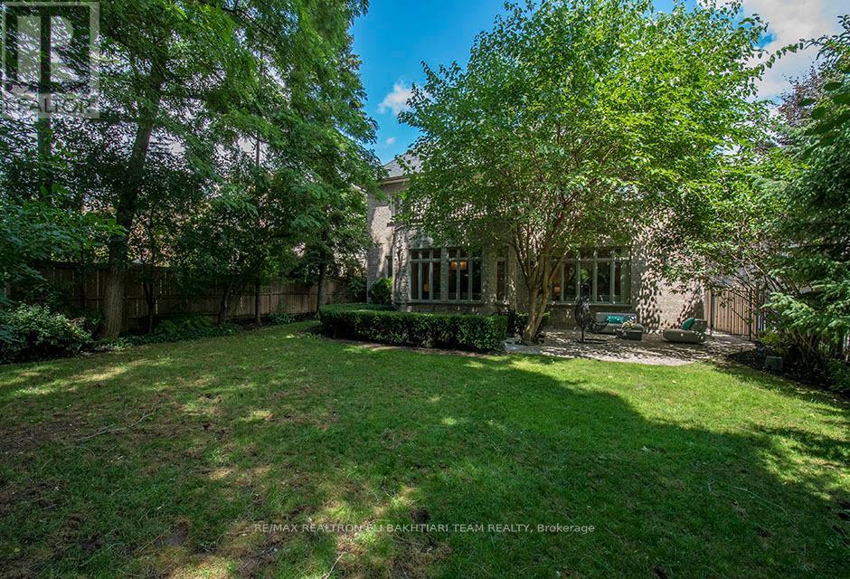 53 York Road, Toronto, Ontario  M2L 1H7 - Photo 48 - C12436723