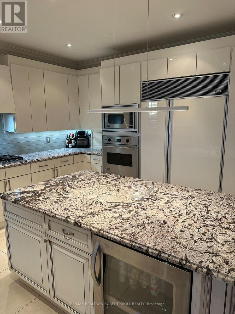 10 Gorman Park Road, Toronto, Ontario  M3H 3K4 - Photo 10 - C12436737