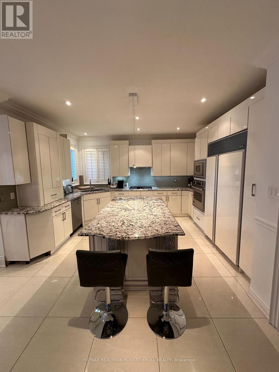 10 Gorman Park Road, Toronto, Ontario  M3H 3K4 - Photo 11 - C12436737