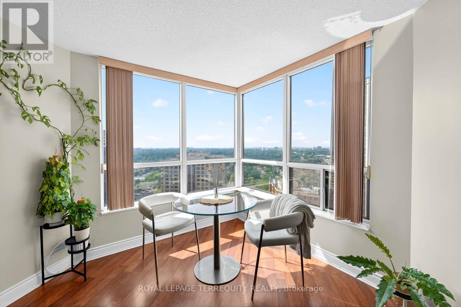 2510 - 10 Northtown Way, Toronto, Ontario  M2N 7L4 - Photo 14 - C12436773