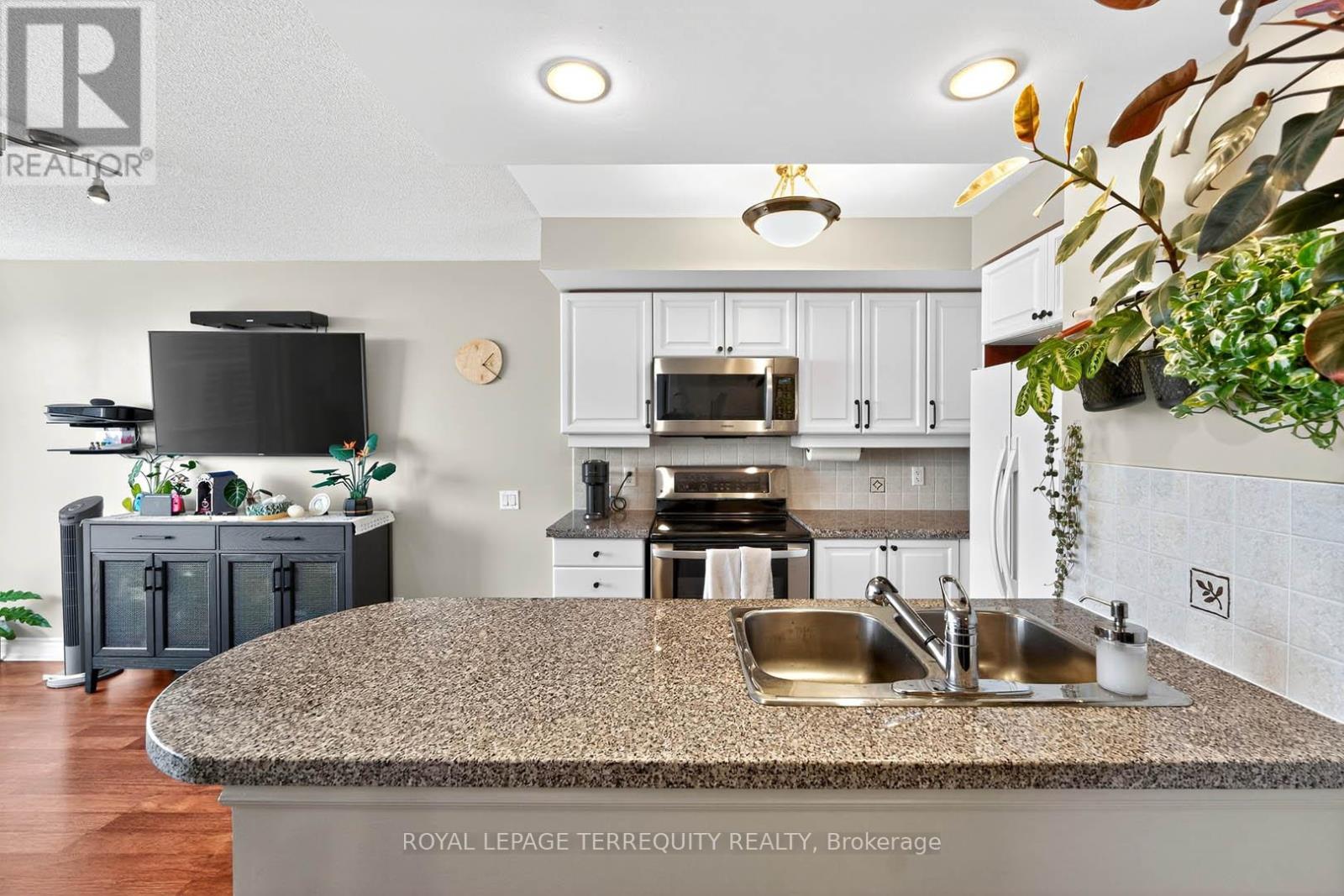 2510 - 10 Northtown Way, Toronto, Ontario  M2N 7L4 - Photo 21 - C12436773