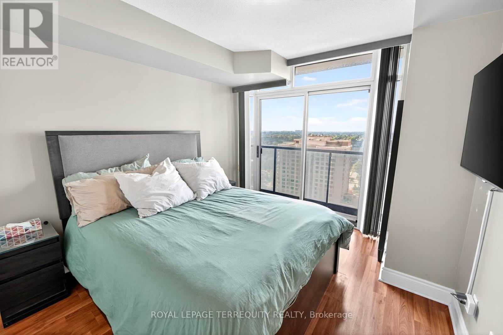 2510 - 10 Northtown Way, Toronto, Ontario  M2N 7L4 - Photo 23 - C12436773