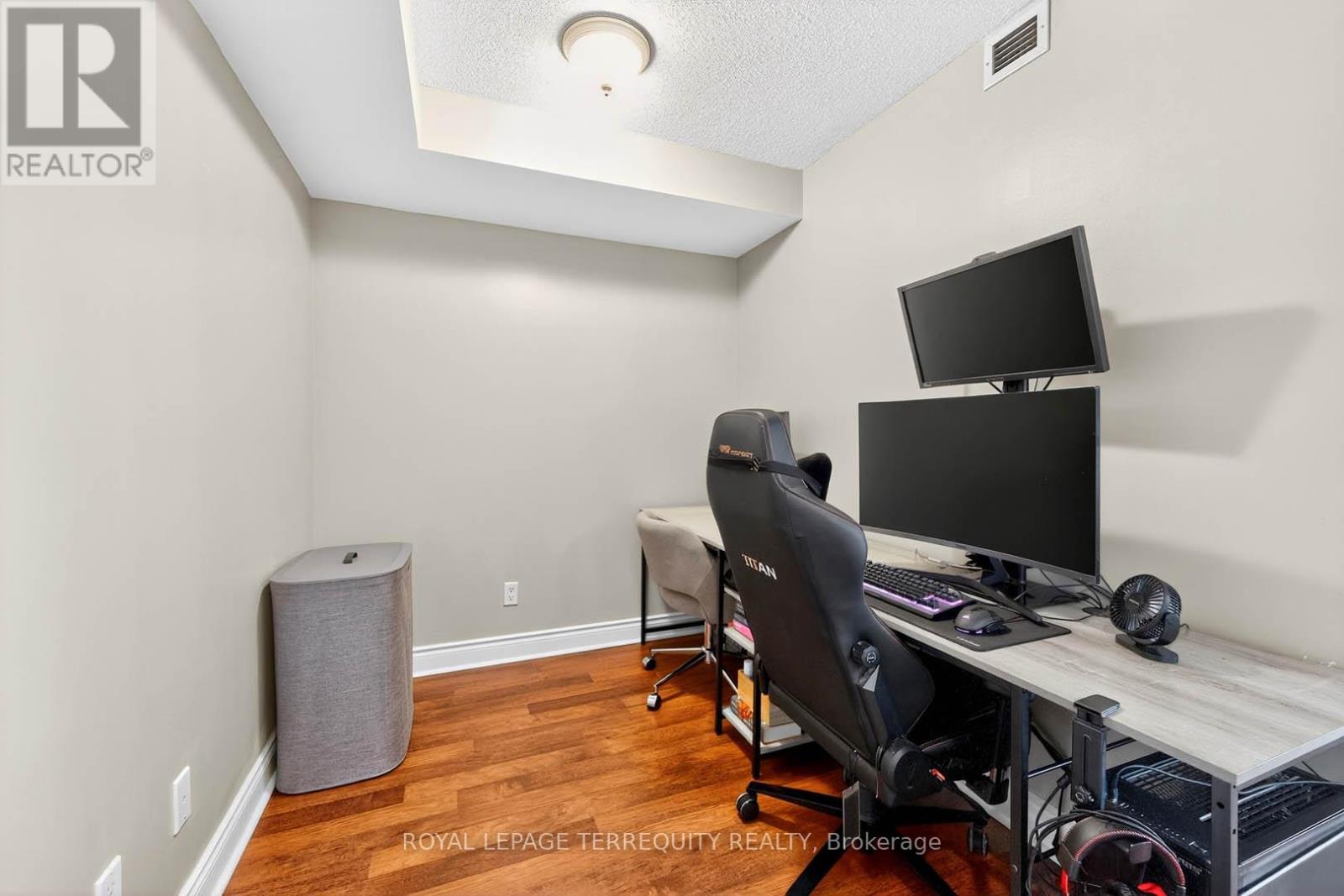 2510 - 10 Northtown Way, Toronto, Ontario  M2N 7L4 - Photo 30 - C12436773