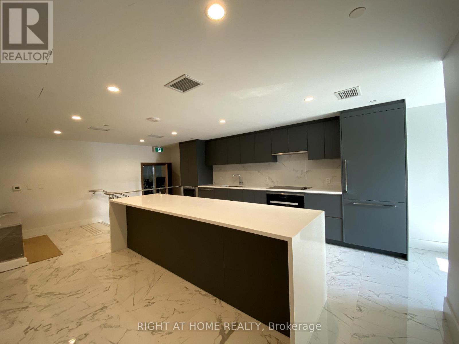 106 - 11 Mcmahon Drive, Toronto, Ontario  M2K 1H8 - Photo 28 - C12436876