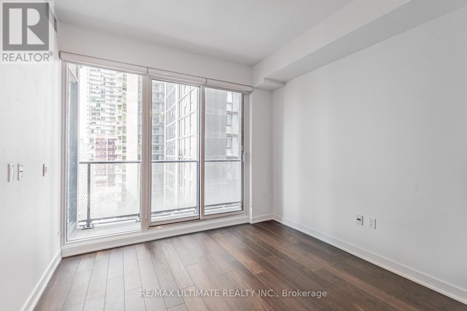1507 - 115 Blue Jays Way, Toronto, Ontario  M5V 0N4 - Photo 8 - C12436879