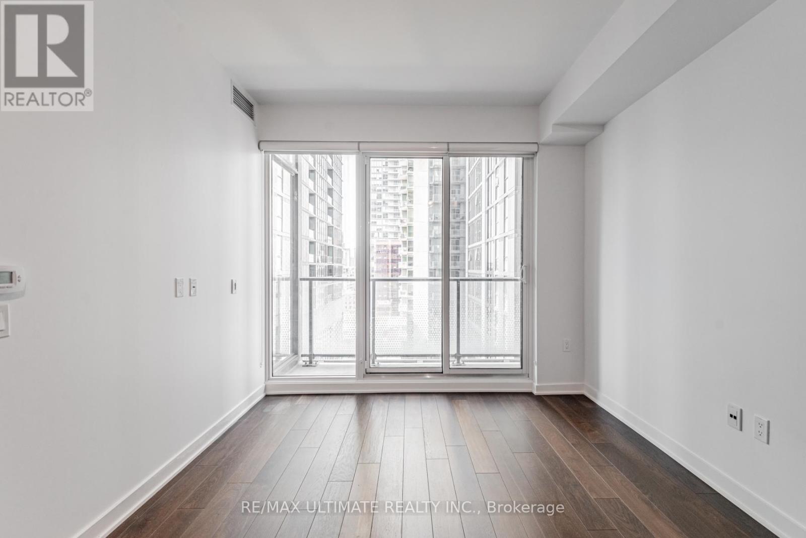 1507 - 115 Blue Jays Way, Toronto, Ontario  M5V 0N4 - Photo 9 - C12436879