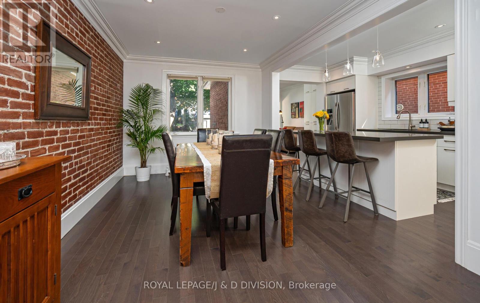 151 Forman Avenue, Toronto, Ontario  M4S 2R9 - Photo 10 - C12436882
