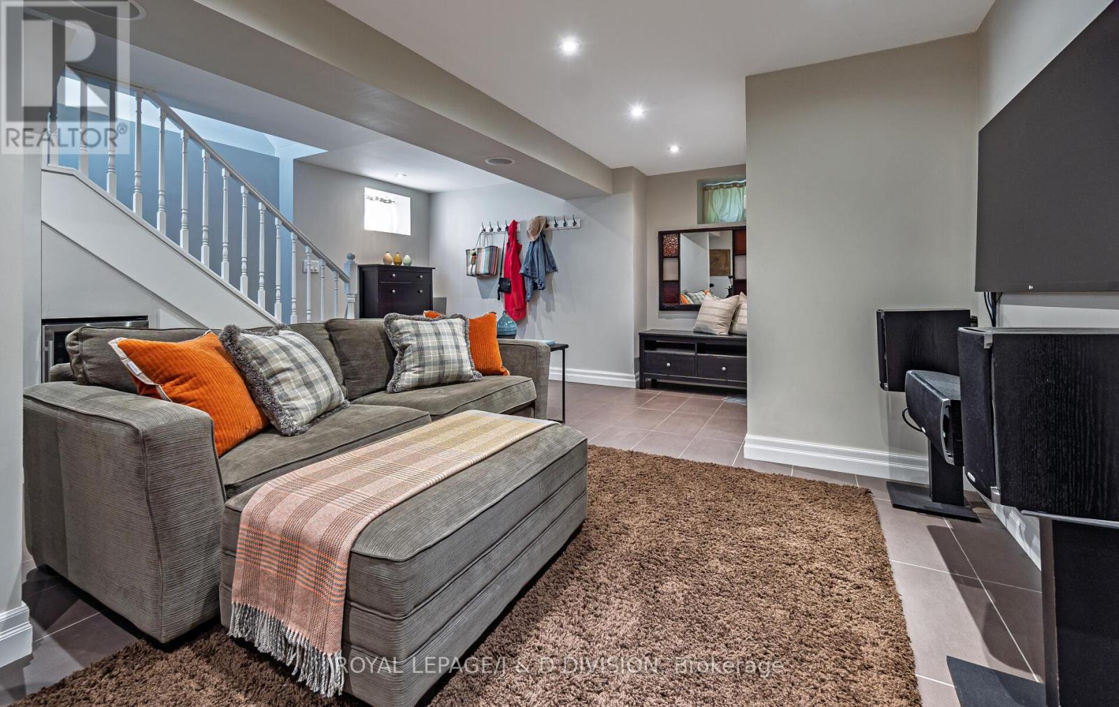 151 Forman Avenue, Toronto, Ontario  M4S 2R9 - Photo 33 - C12436882