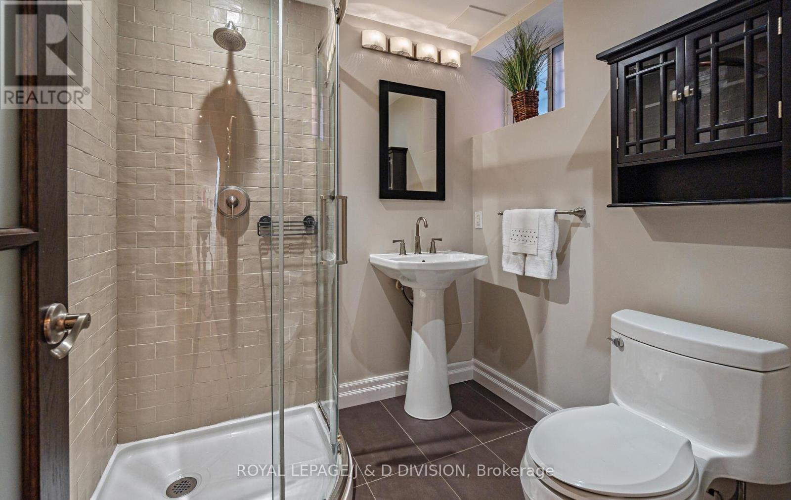 151 Forman Avenue, Toronto, Ontario  M4S 2R9 - Photo 35 - C12436882