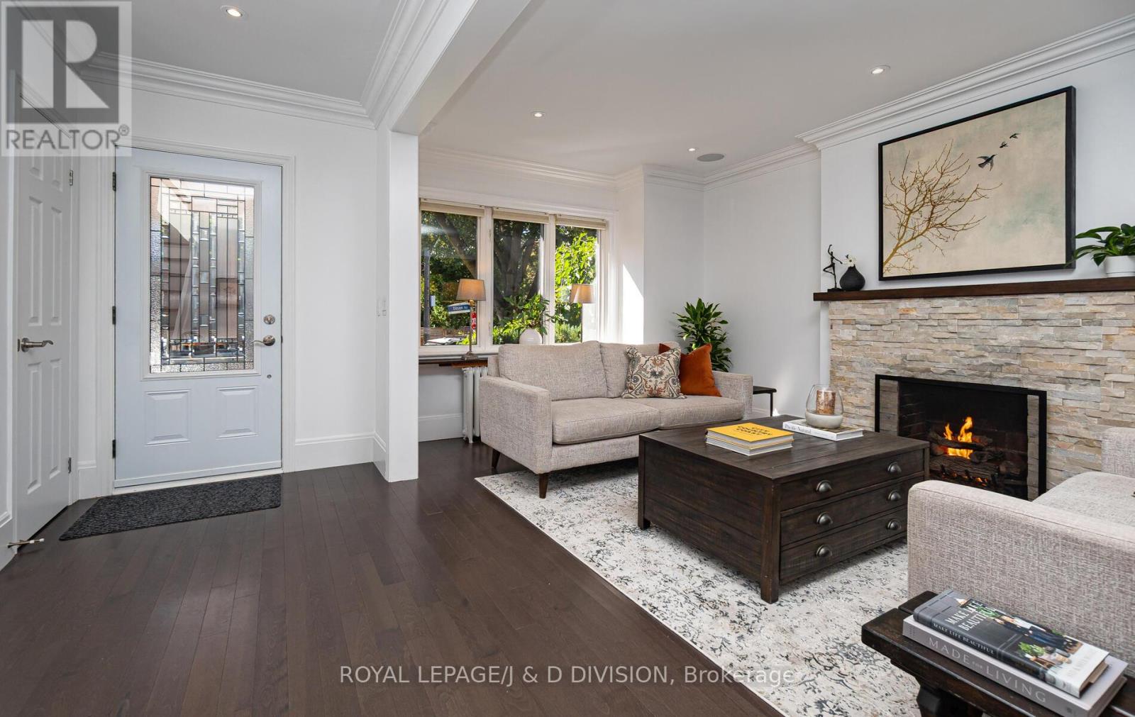 151 Forman Avenue, Toronto, Ontario  M4S 2R9 - Photo 8 - C12436882
