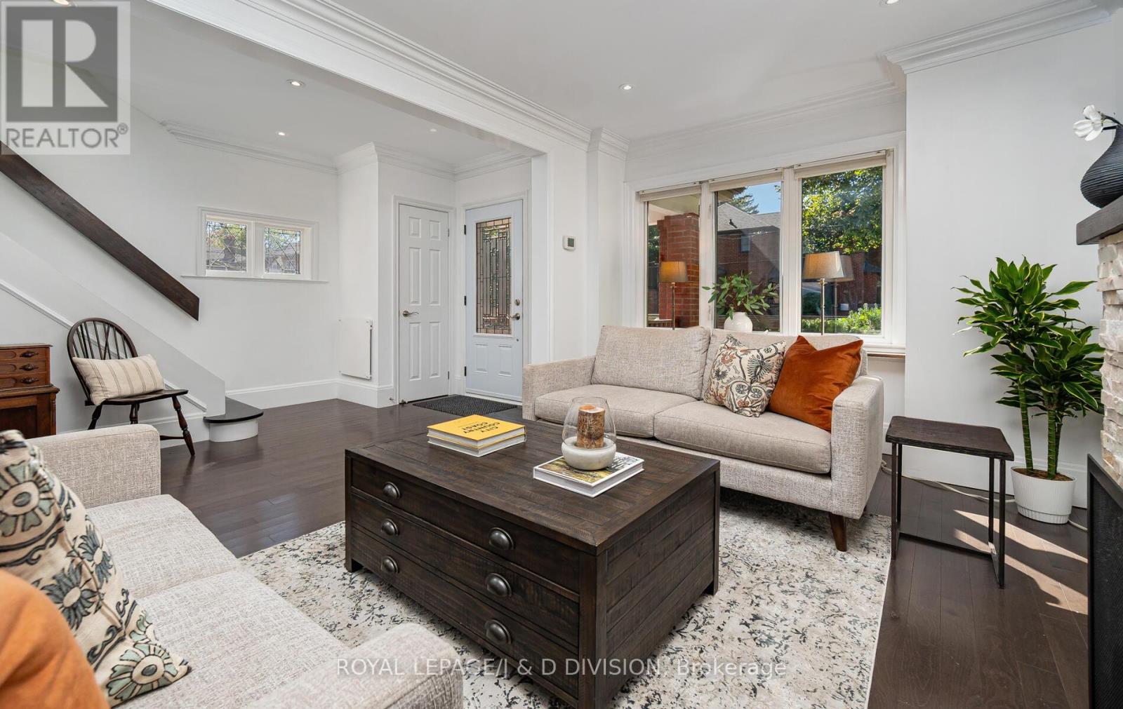 151 Forman Avenue, Toronto, Ontario  M4S 2R9 - Photo 9 - C12436882