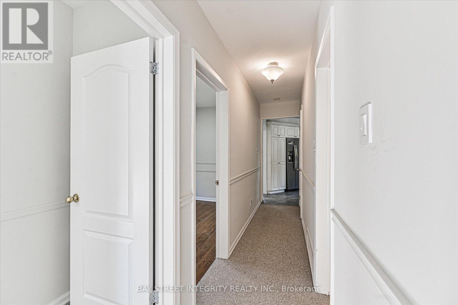 1 Caines Avenue, Toronto, Ontario  M2M 1G1 - Photo 16 - C12436915