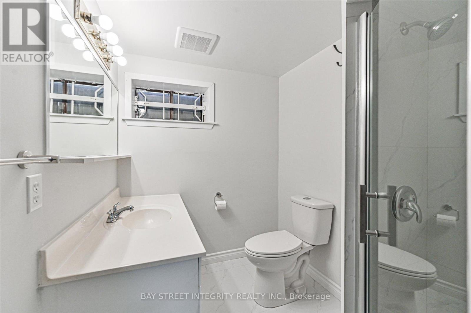 1 Caines Avenue, Toronto, Ontario  M2M 1G1 - Photo 28 - C12436915