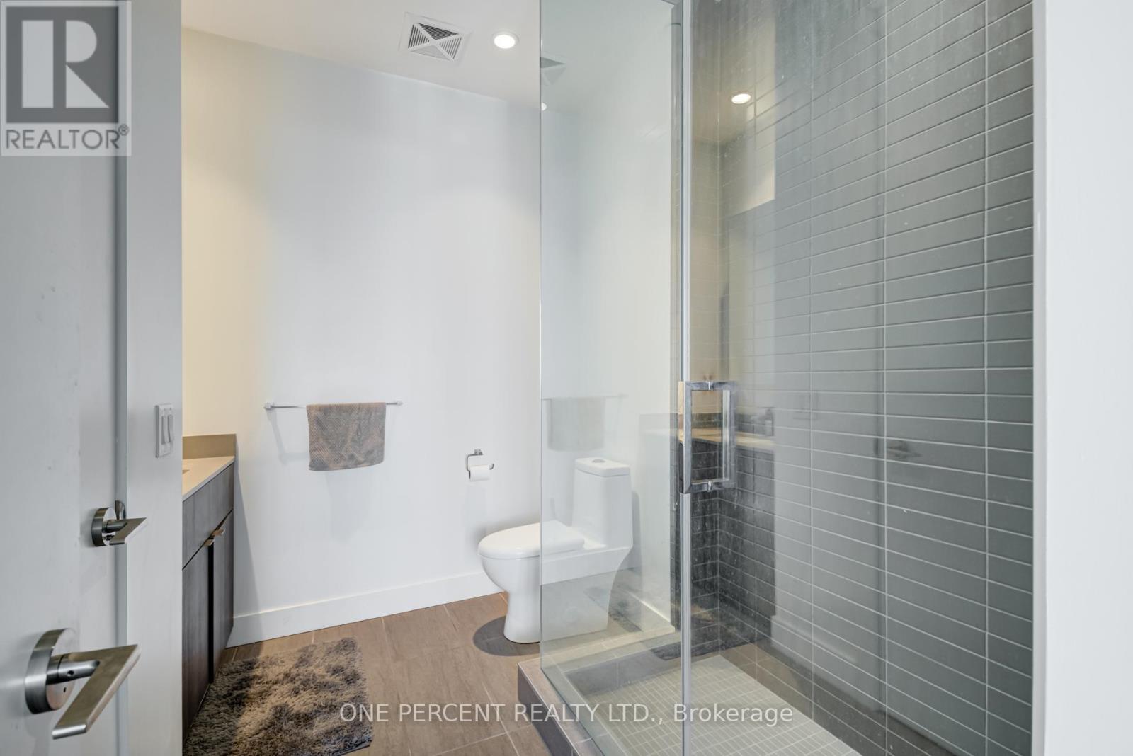 6108 - 7 Grenville Street, Toronto, Ontario  M4Y 1A1 - Photo 12 - C12436916
