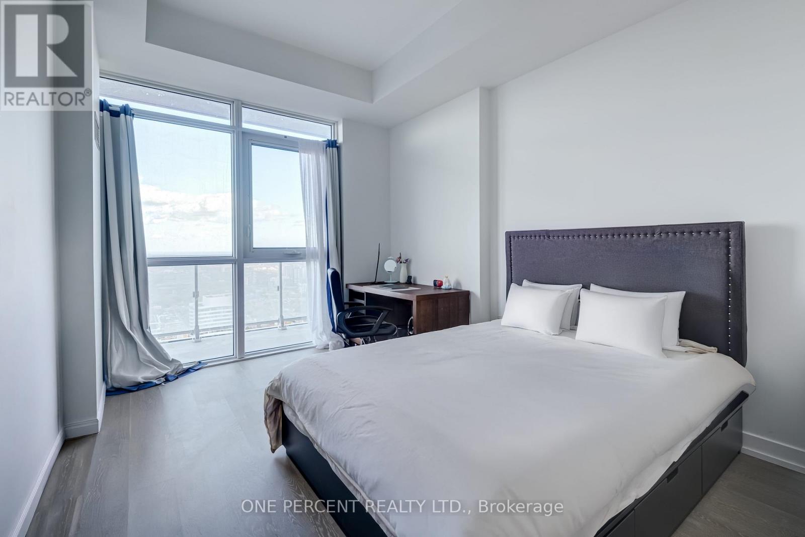 6108 - 7 Grenville Street, Toronto, Ontario  M4Y 1A1 - Photo 15 - C12436916