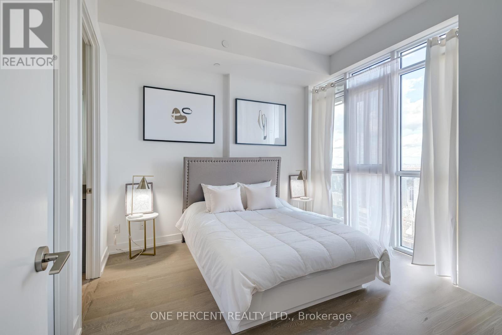 6108 - 7 Grenville Street, Toronto, Ontario  M4Y 1A1 - Photo 18 - C12436916