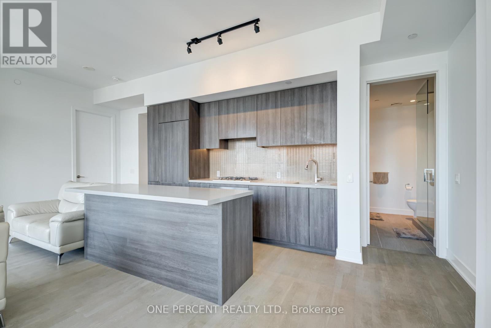 6108 - 7 Grenville Street, Toronto, Ontario  M4Y 1A1 - Photo 8 - C12436916