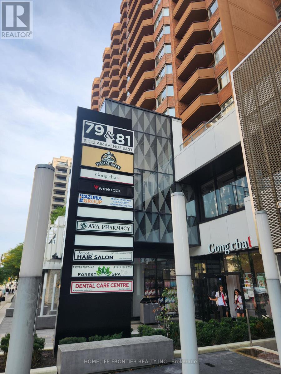 81 ST CLAIR AVENUE E, Toronto, Ontario