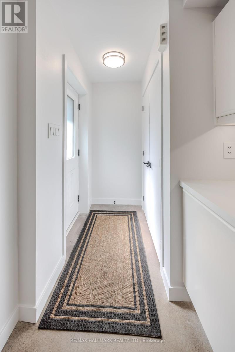 Lower - 81 Gough Avenue, Toronto, Ontario  M4K 3N9 - Photo 2 - E12436733