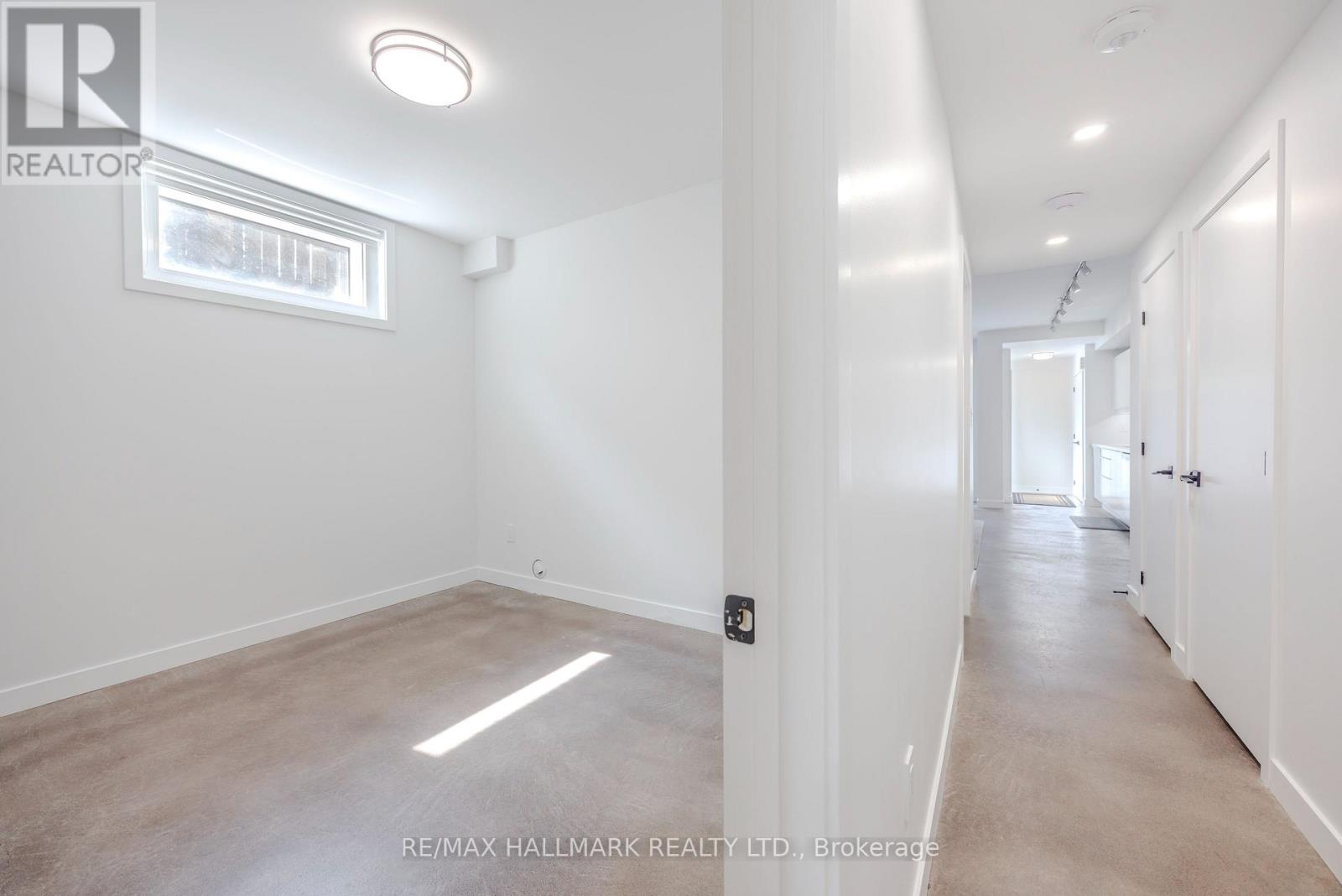 Lower - 81 Gough Avenue, Toronto, Ontario  M4K 3N9 - Photo 20 - E12436733