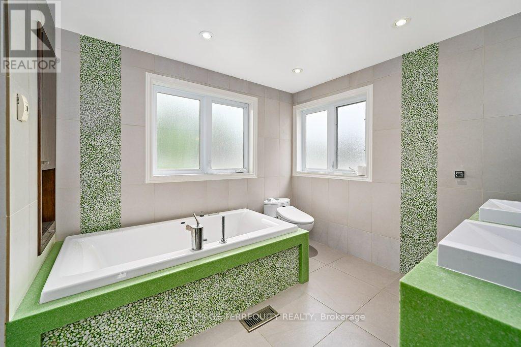 1449 Rosebank Road, Pickering, Ontario  L1V 1P3 - Photo 28 - E12436754